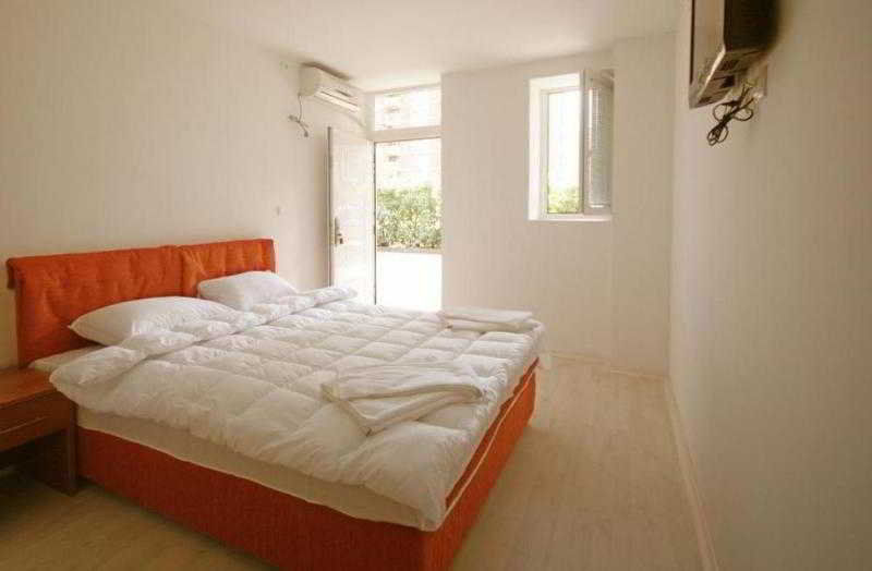 Pansion Bianko Hotell Skopje Rom bilde